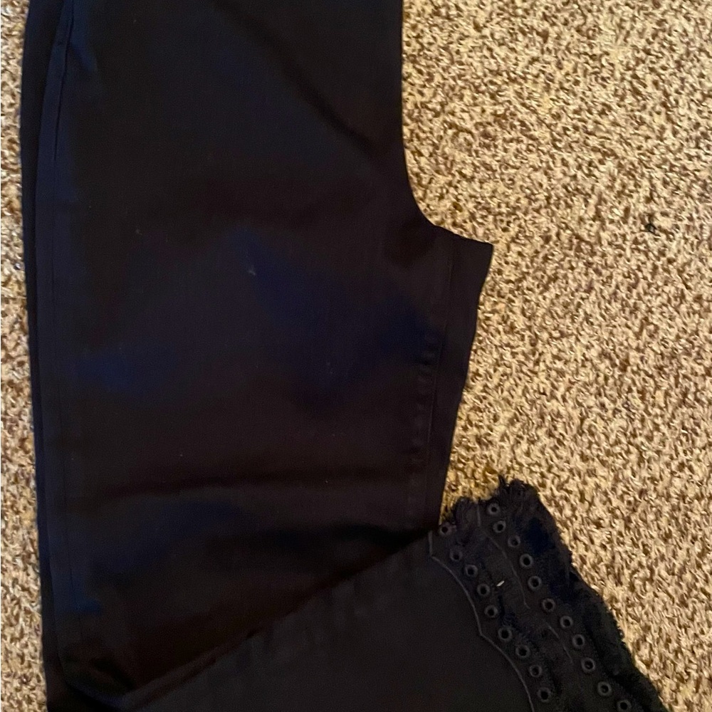 Chicos slimming pants